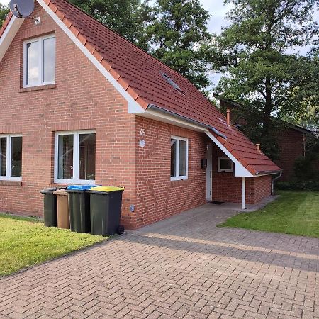 Idyllisches Ferienhaus Naehe Meyer Werft Papenburg Esterno foto